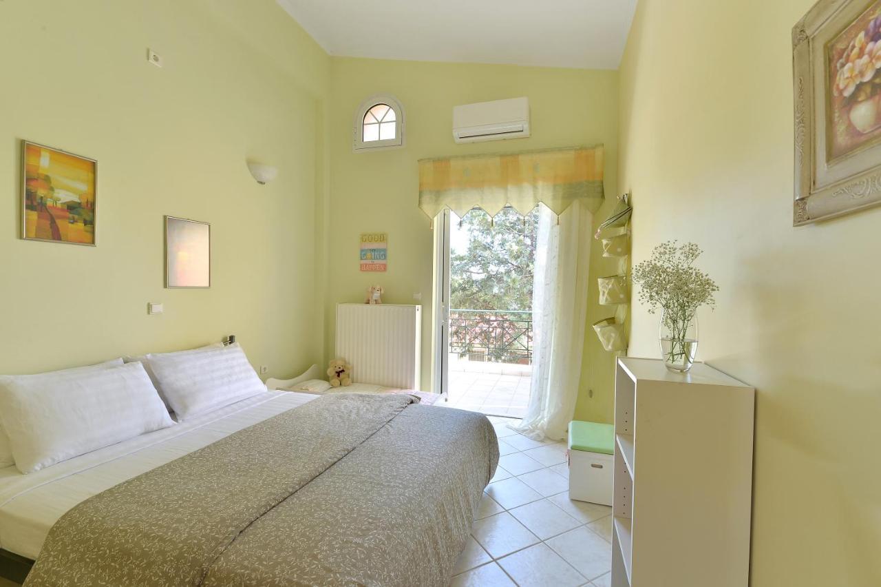 Domelia'S Luxury Apartments Near Airport & Beach Artemida  Bagian luar foto