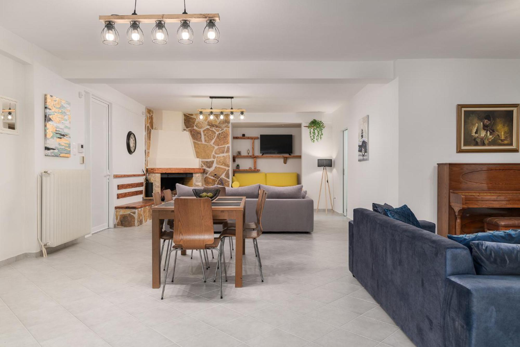 Domelia'S Luxury Apartments Near Airport & Beach Artemida  Bagian luar foto